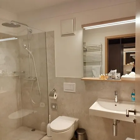 Weisses Ross Апартаменты